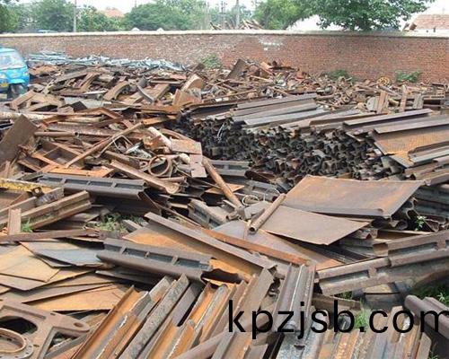 廢(fei)舊(jiu)鋼材迴收